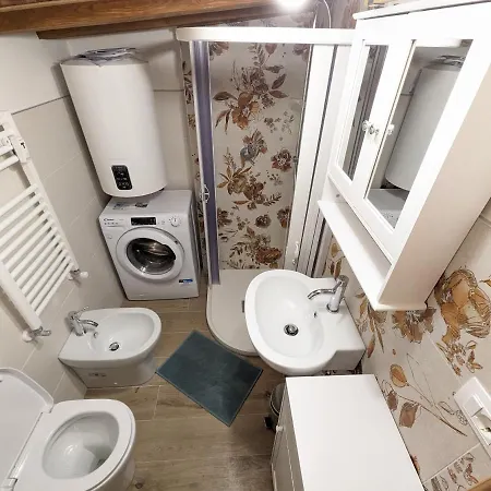 Mansarda Con Vista Panoramica アパート